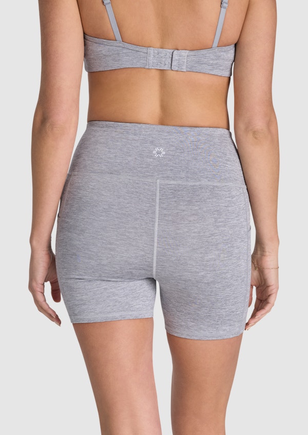 Elevate Pocket Mid Thigh Bike Shorts