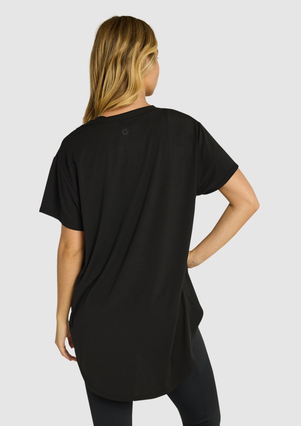 Relaxed Longline Tee