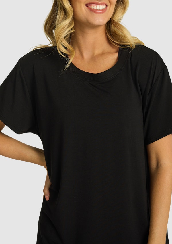 Relaxed Longline Tee