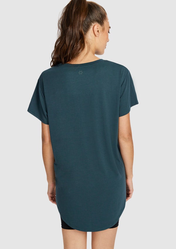 Relaxed Longline Tee