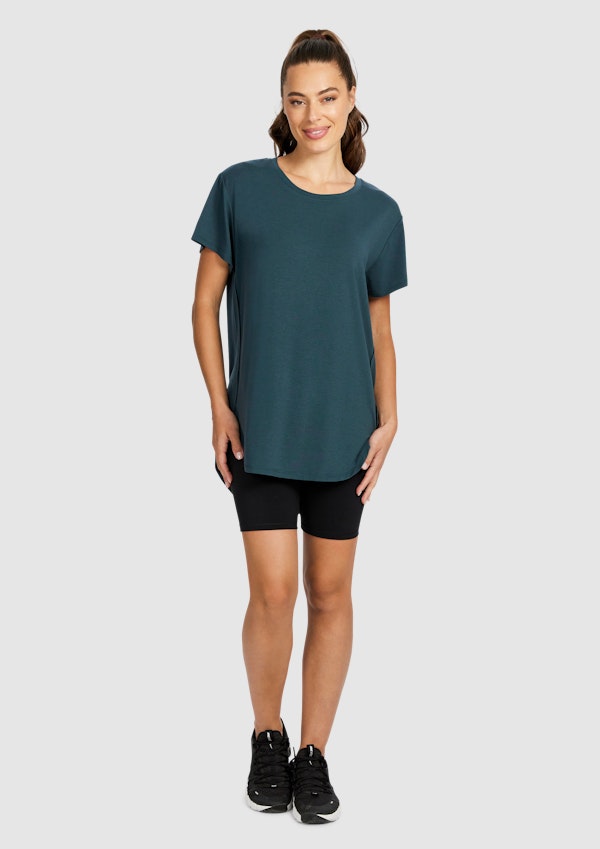 Relaxed Longline Tee