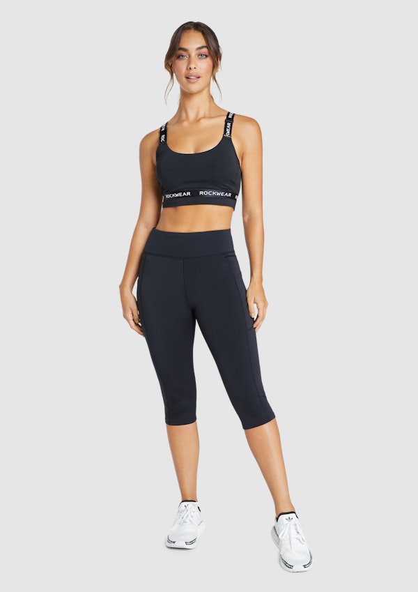Logo Cross Back Medium Impact Sports Bra