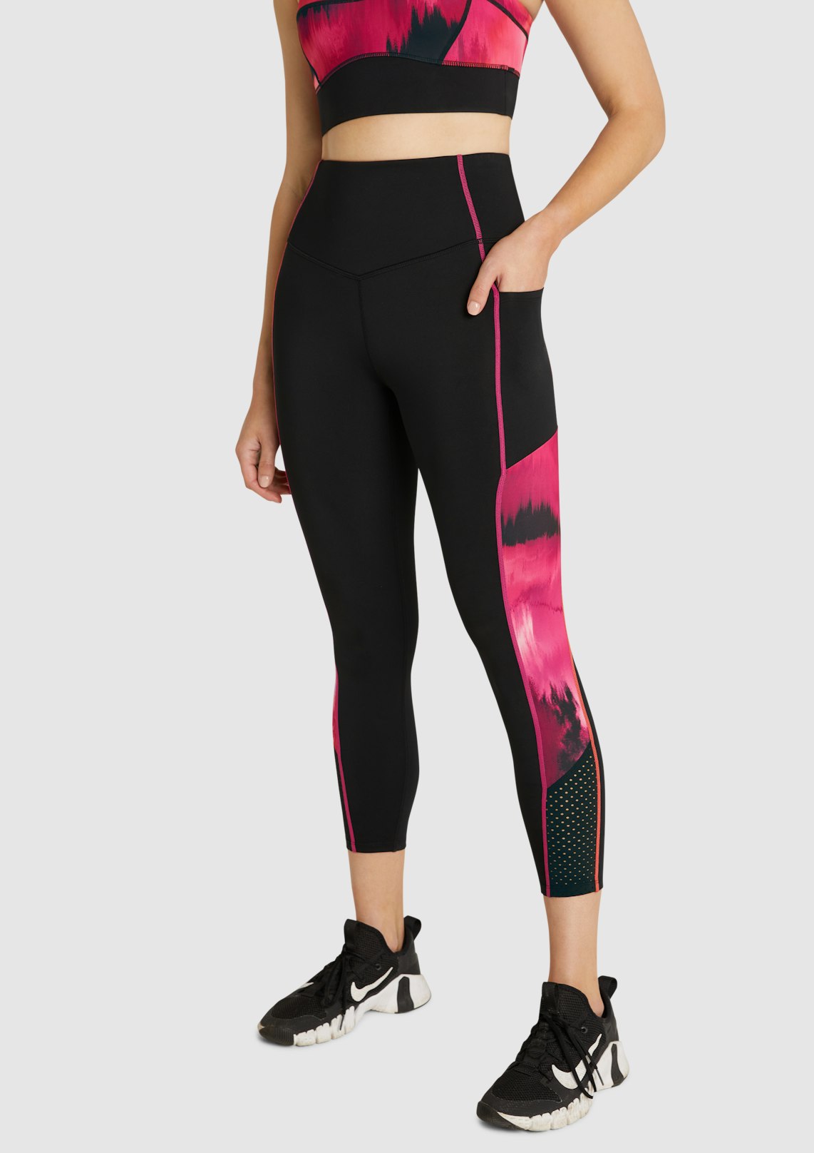 Phantom Pocket Ankle Grazer Tights