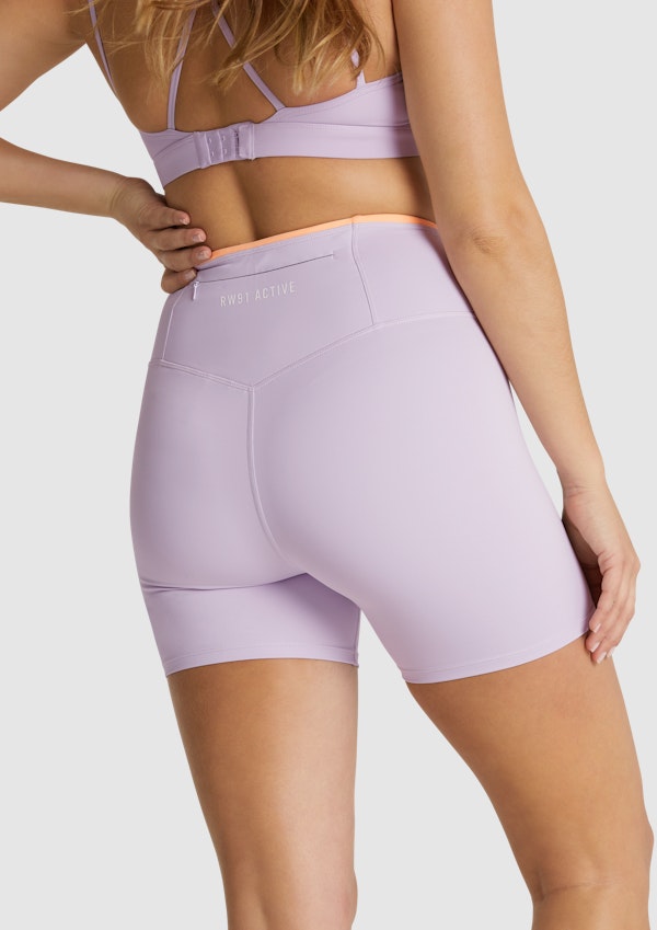 Movement Mid Thigh Short