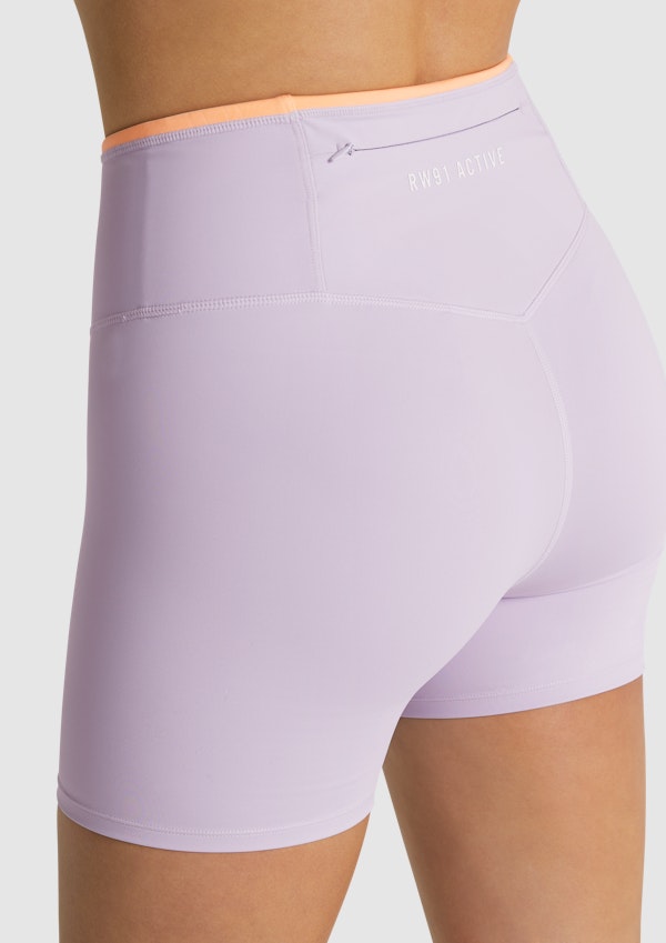 Movement Mid Thigh Short