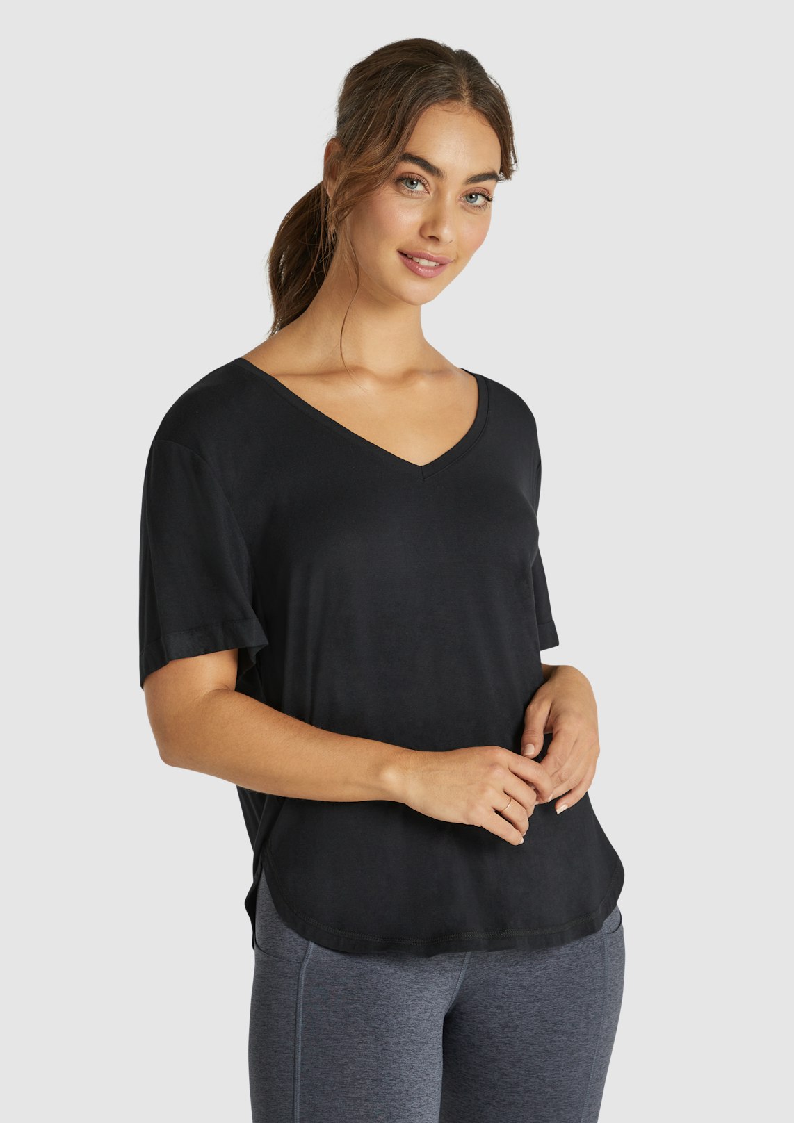 The Scoop Hem Tee