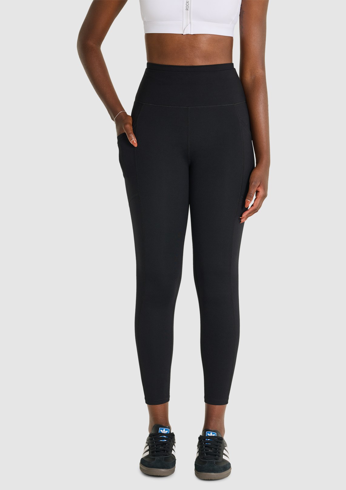 Lululemon Womens Yoga Gym 30 Mid rise leggings pockets Size 12 Black 
