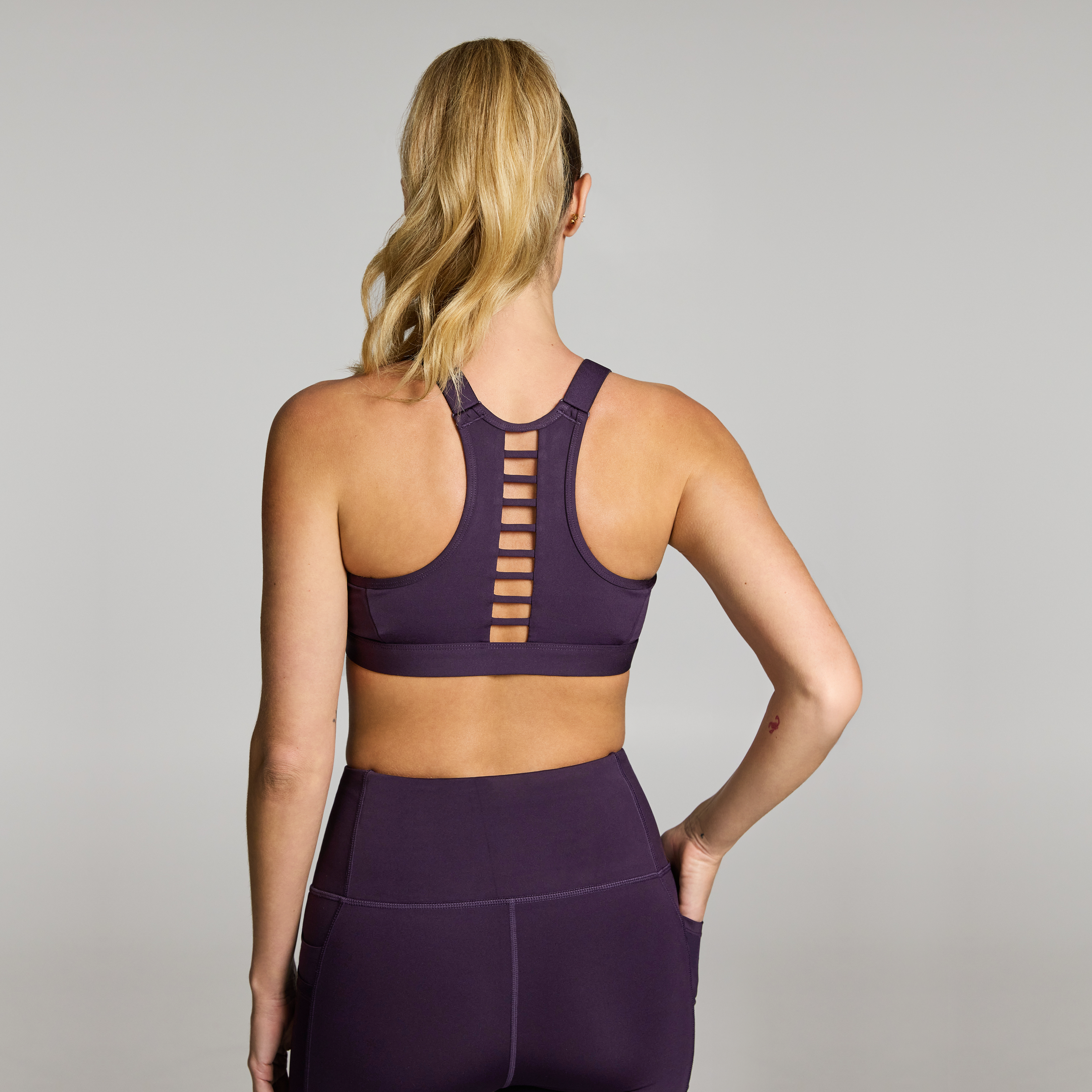 Velocity Medium Impact Zip Sports Bra