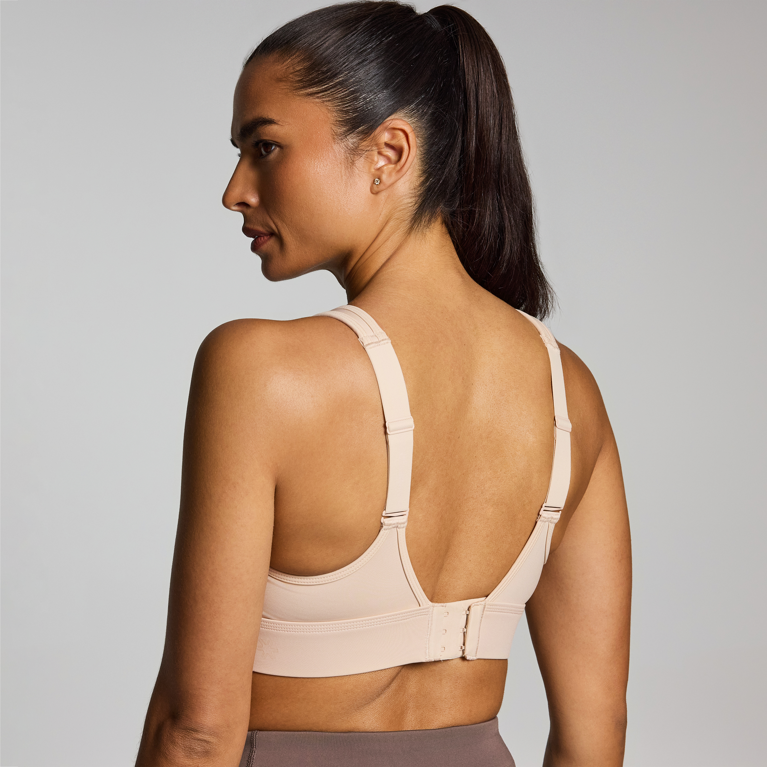 Evolve Moulded Adjustable High Support Sports Bra