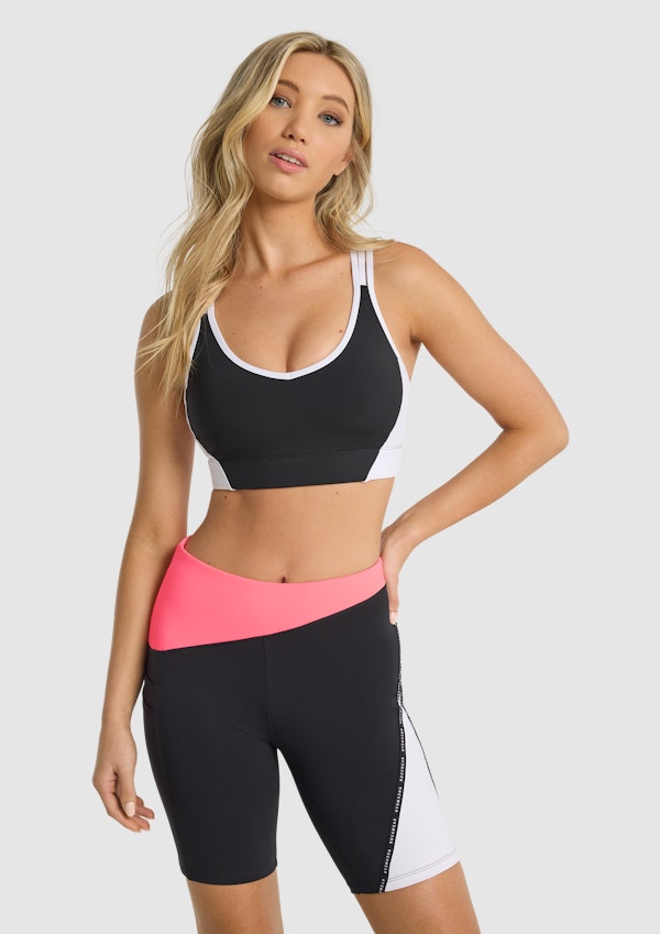 Charlestown Square - Do you love activewear?. Well it's sale time at Rockwear  Australia! Up to 60% off in-store!.