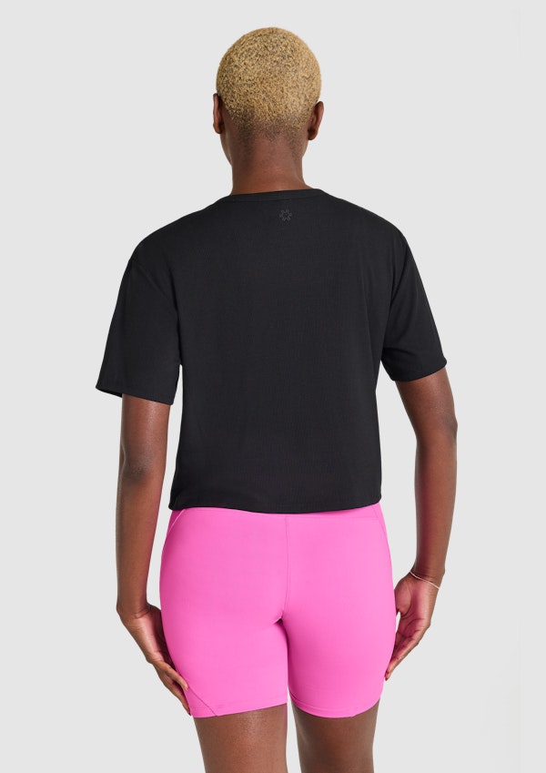 Ribbed Pocket Crop Tee