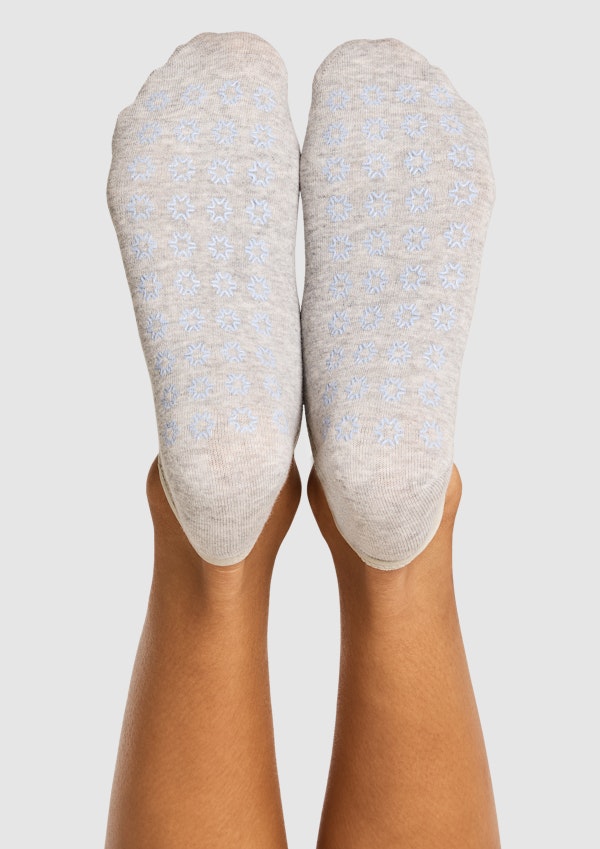 Ankle Cut Studio Grip Socks