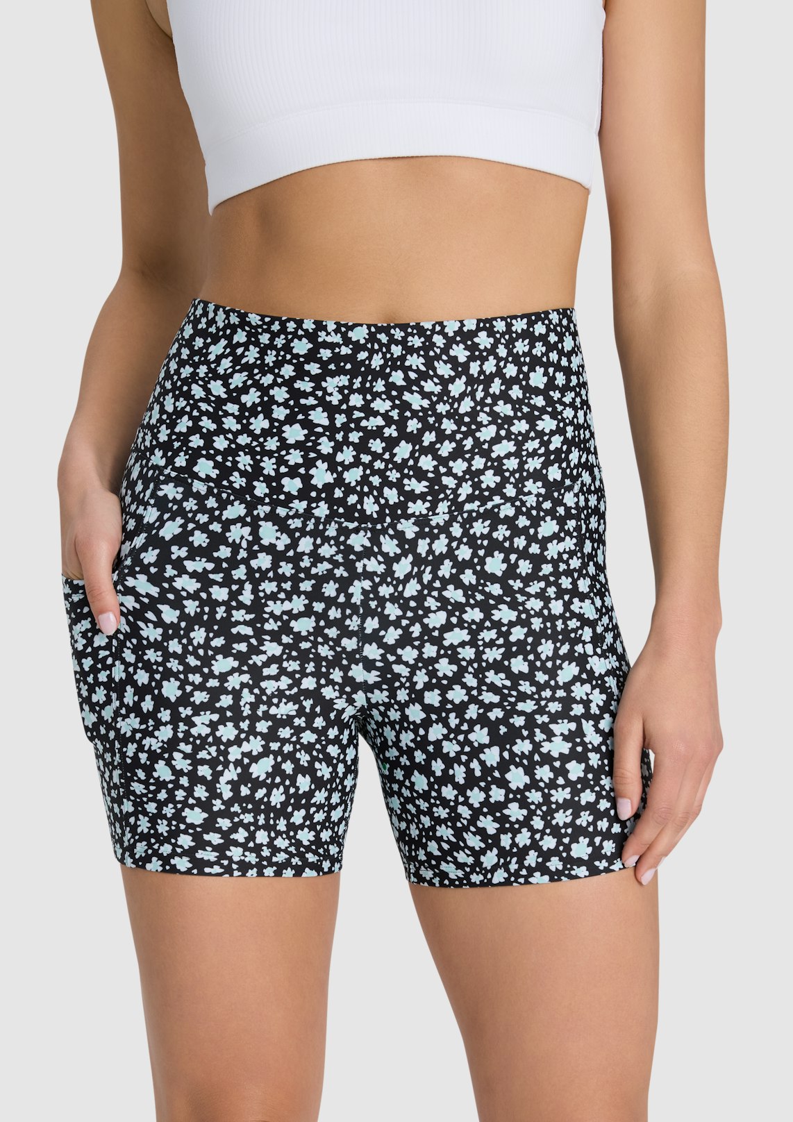 Printed Pocket Mid Thigh Bike Shorts