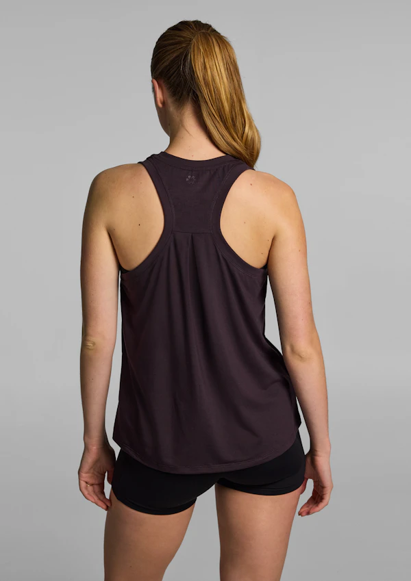 Relaxed Flow Tank