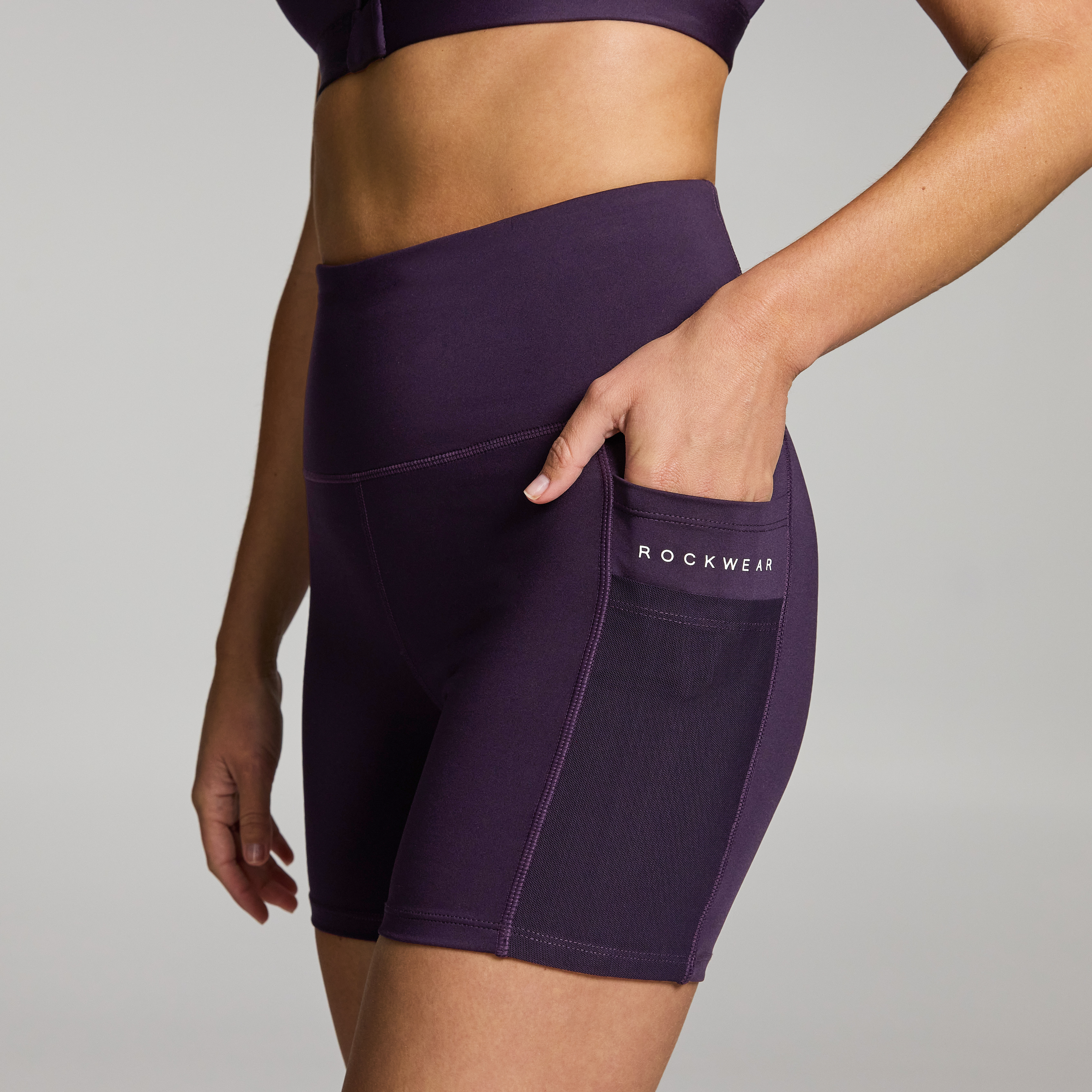 Velocity Pocket Mid Thigh Bike Shorts