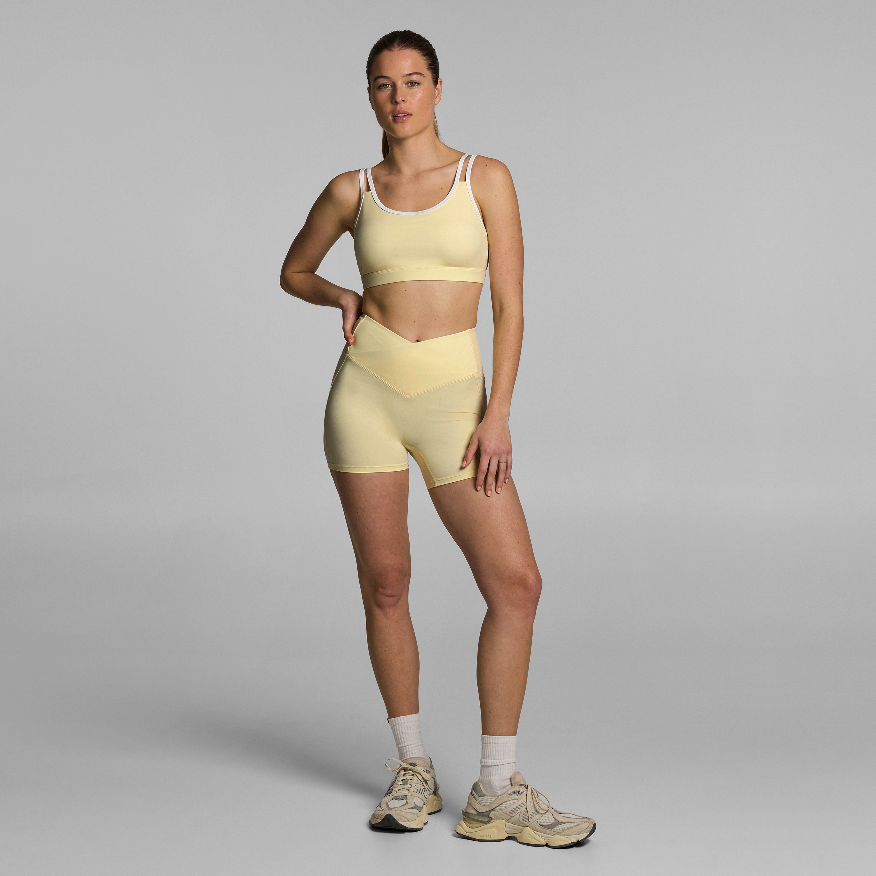 Cross Front Mid Thigh Bike Shorts