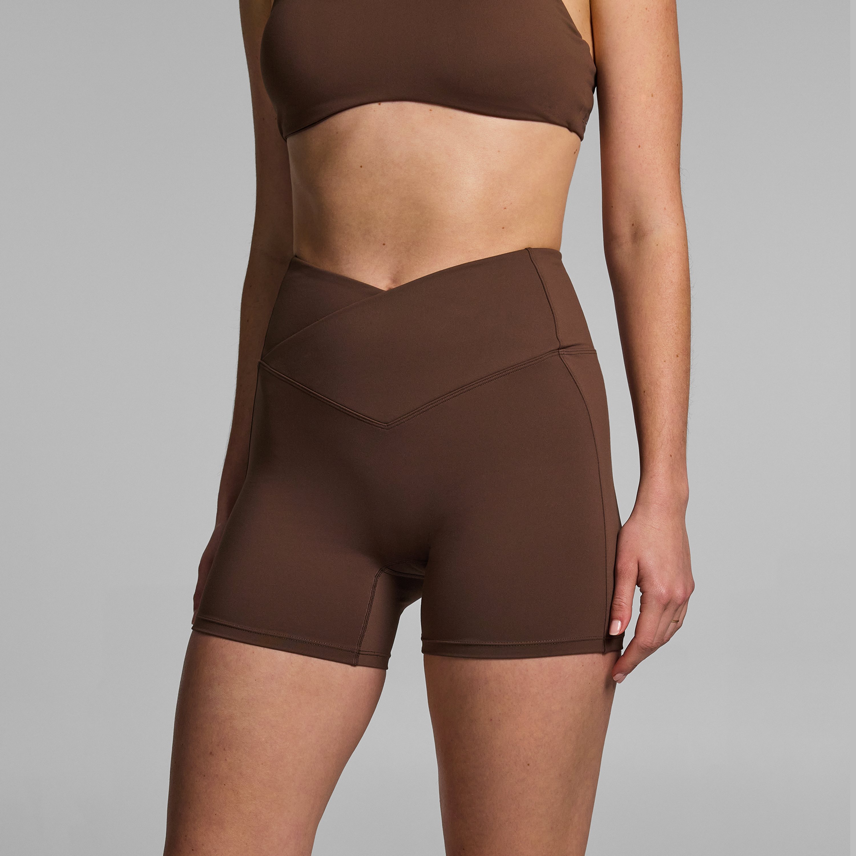 Cross Front Mid Thigh Bike Shorts