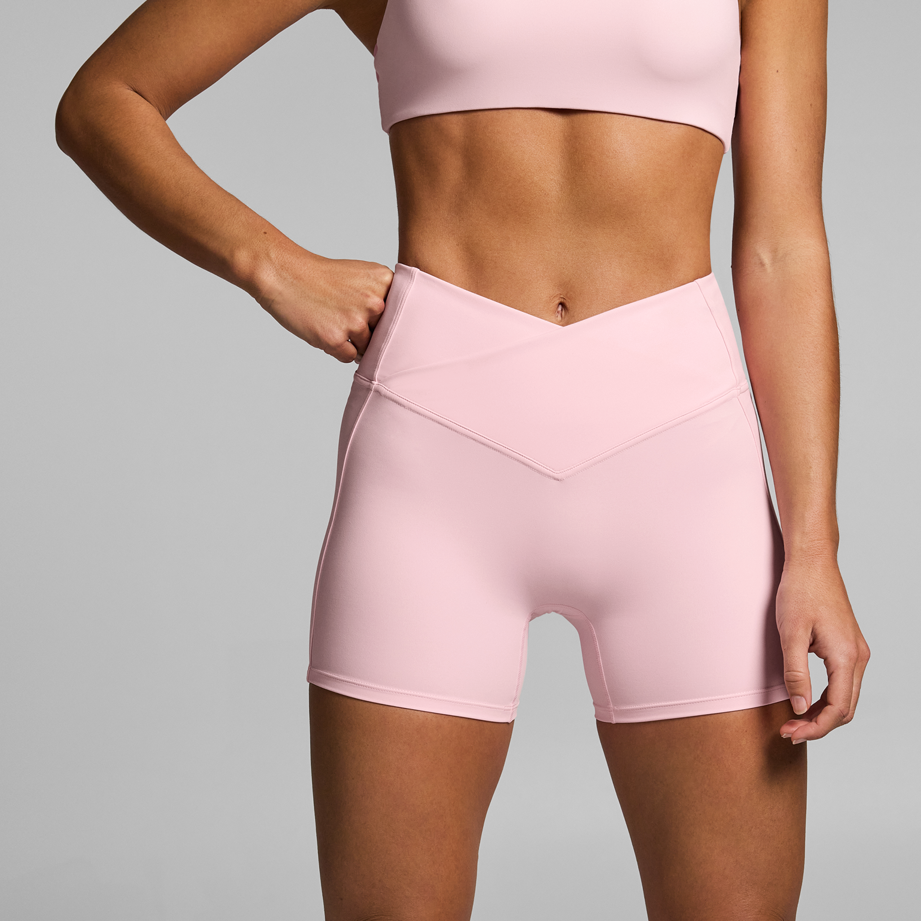 Cross Front Mid Thigh Bike Shorts