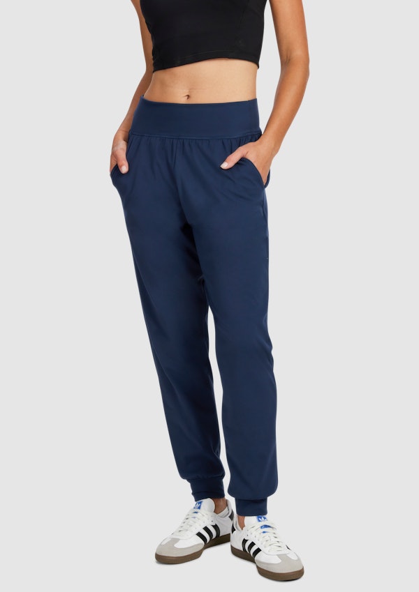 In Active Jogger Yoga Pants