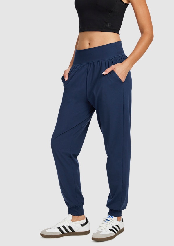 In Active Jogger Yoga Pants