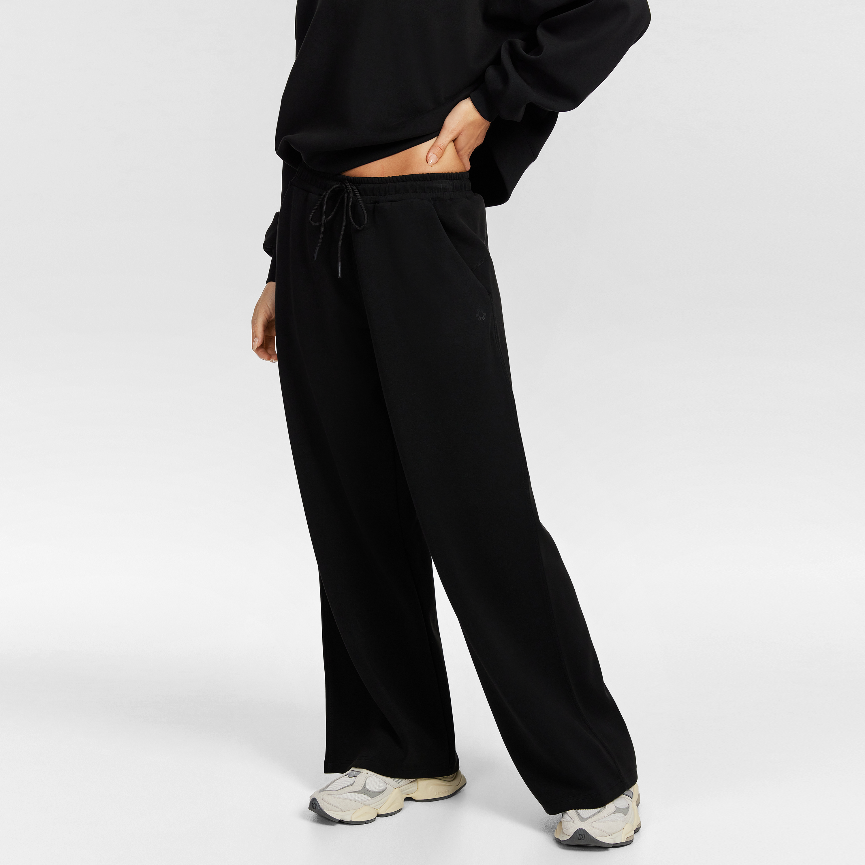 Travel Wide Leg Pants