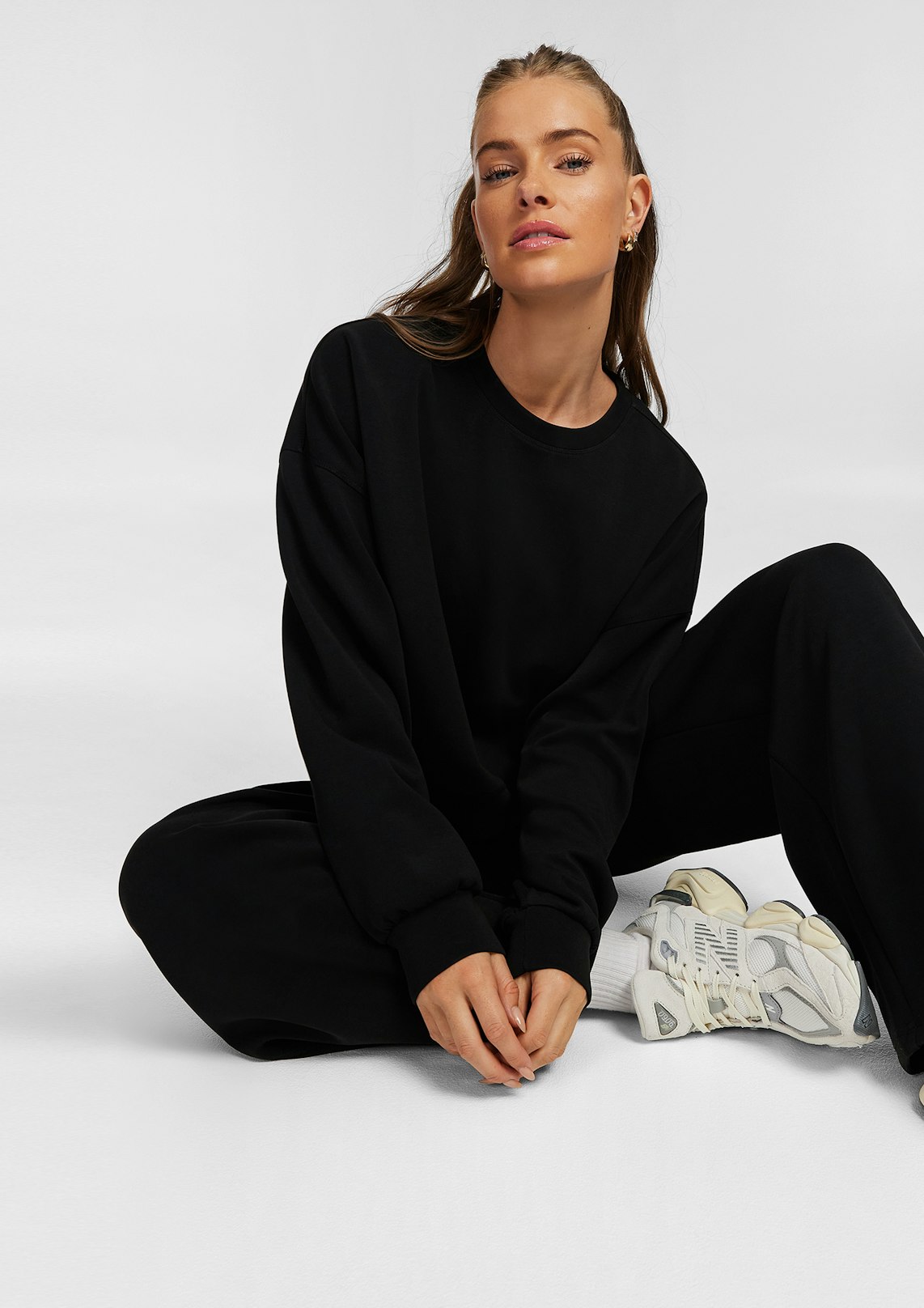 Travel Wide Leg Pants