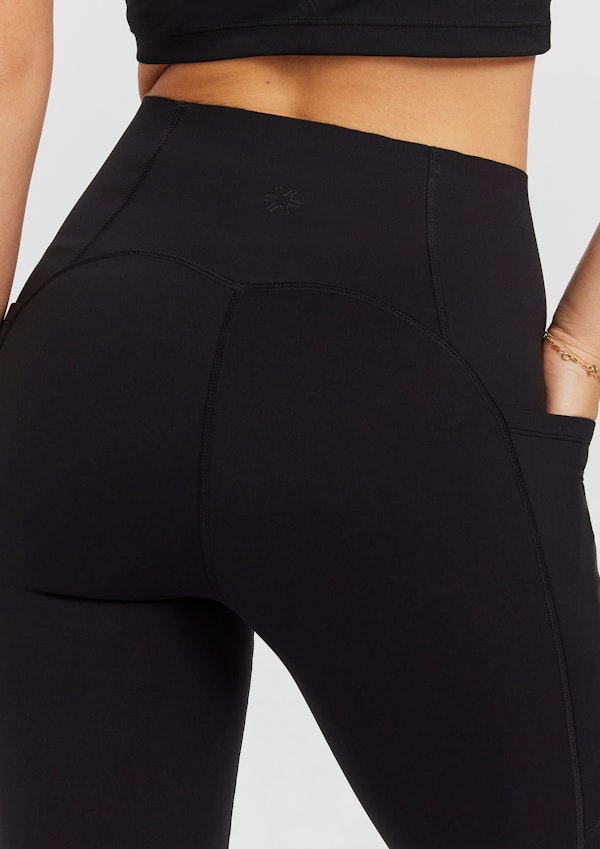 Smooth Support Flared Pants