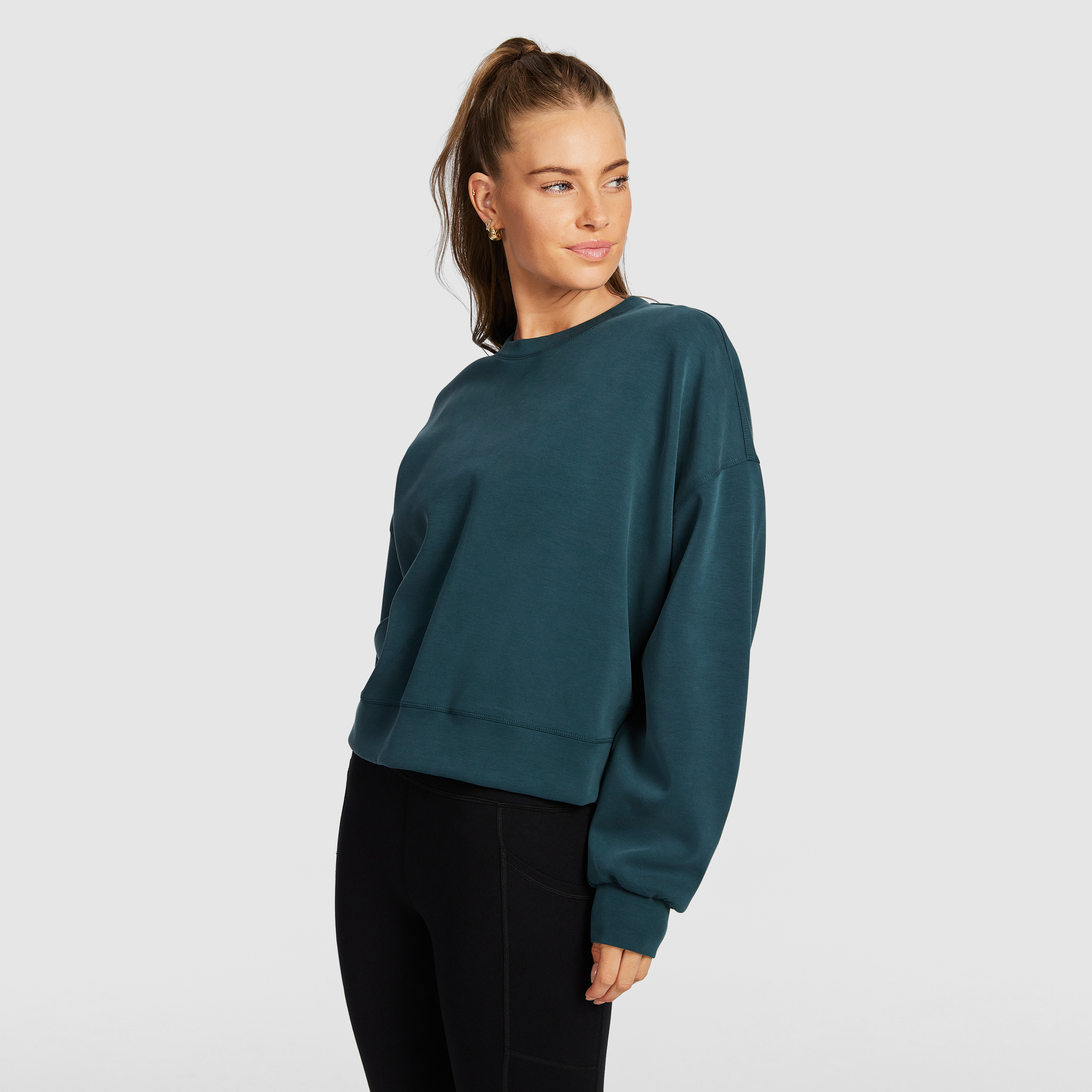 Travel Hip Length Crew