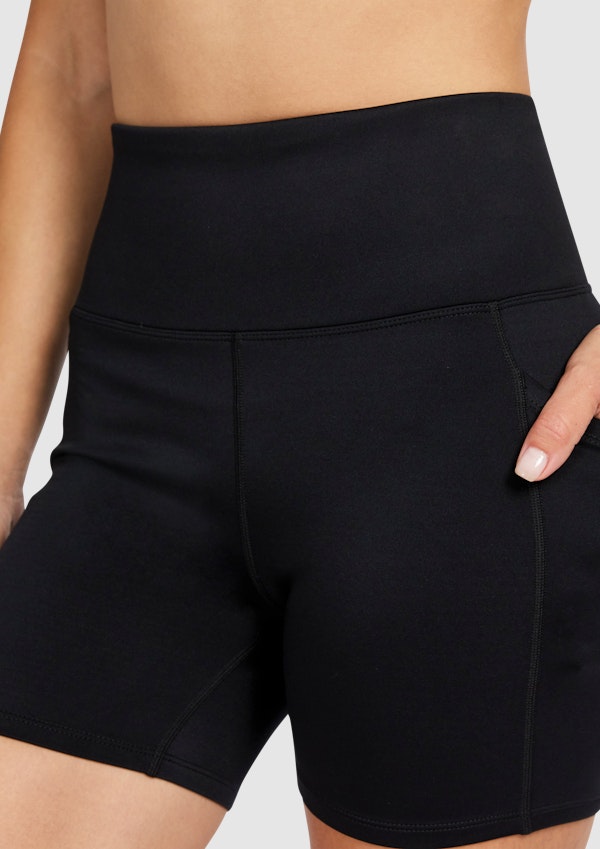 Op Luxe Mid Thigh Bike Shorts