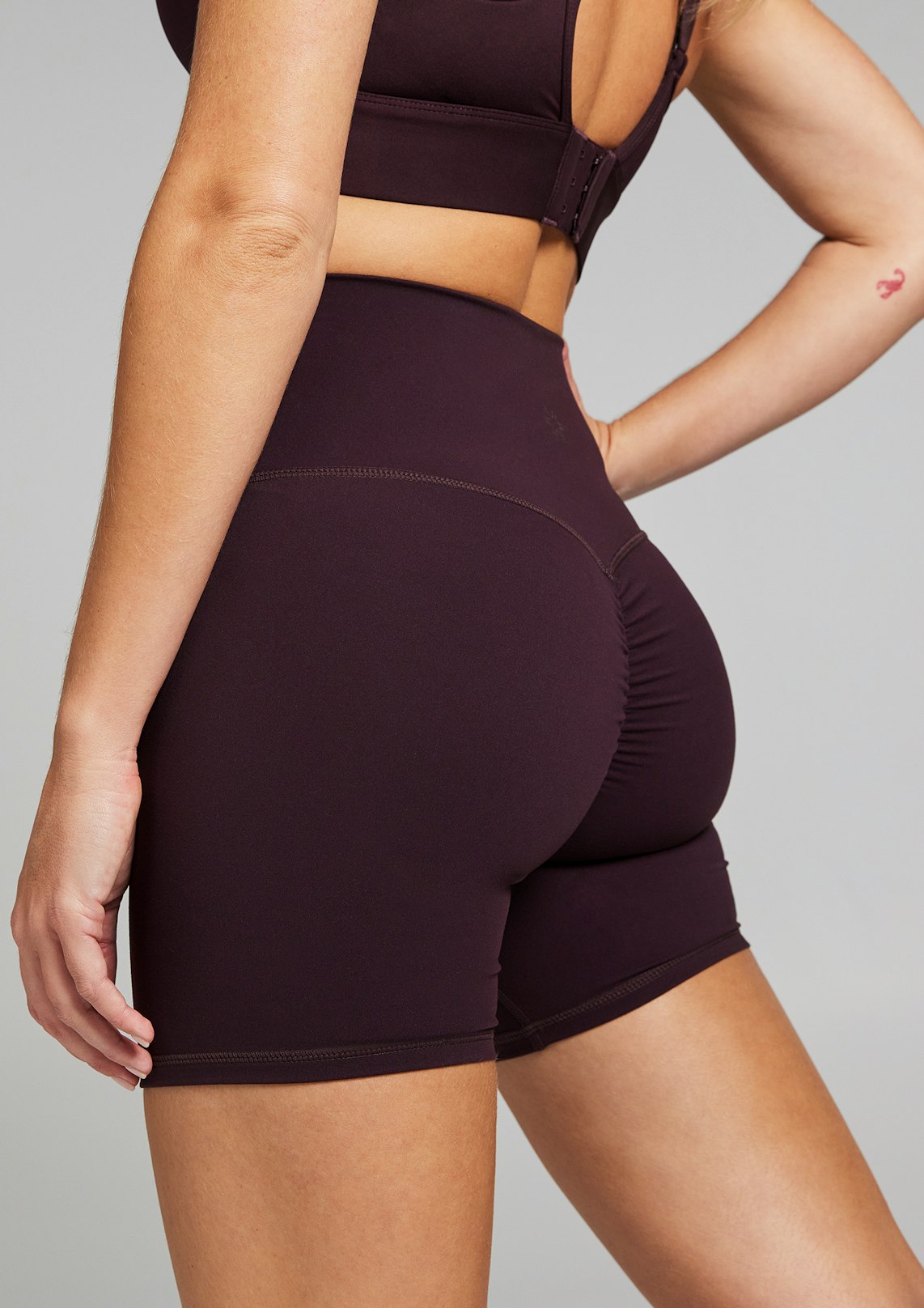 No Front Seam Scrunch Bum Bike Shorts