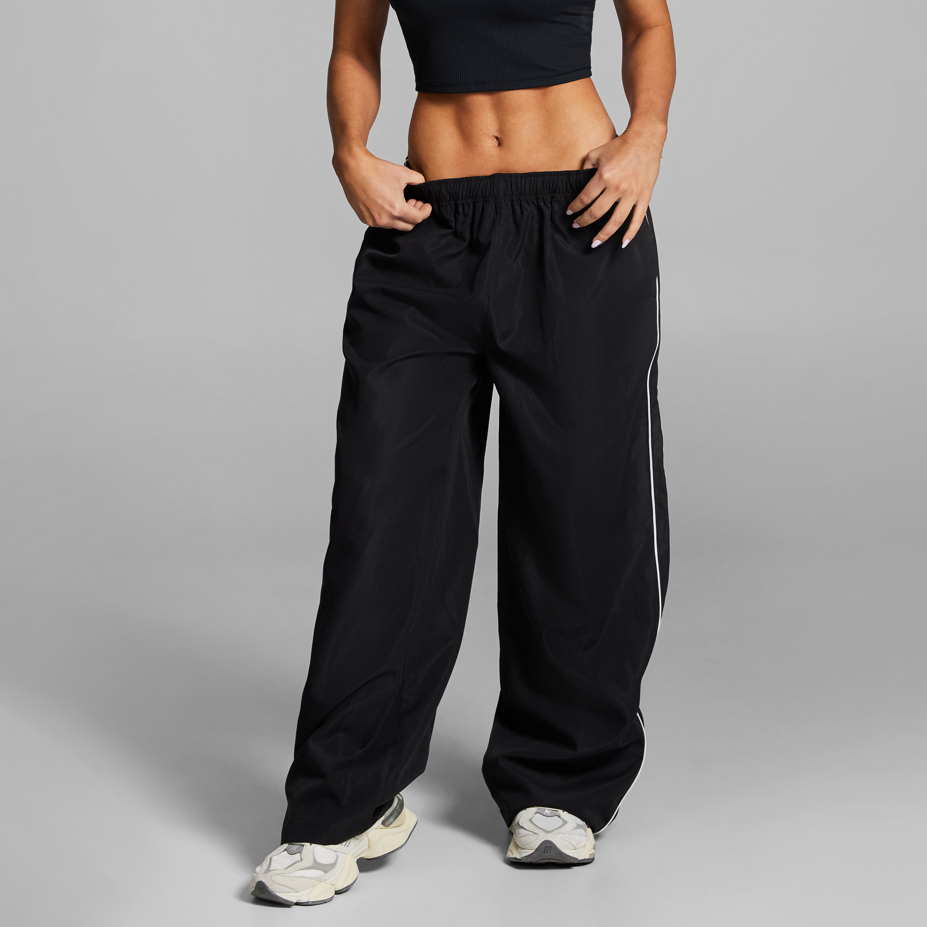 Stripe Side Woven Pants