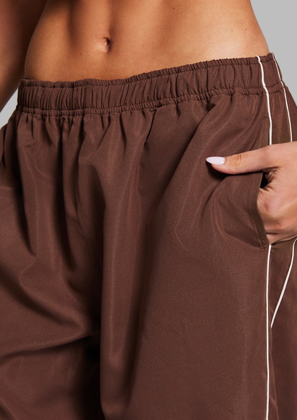 Stripe Side Woven Pants