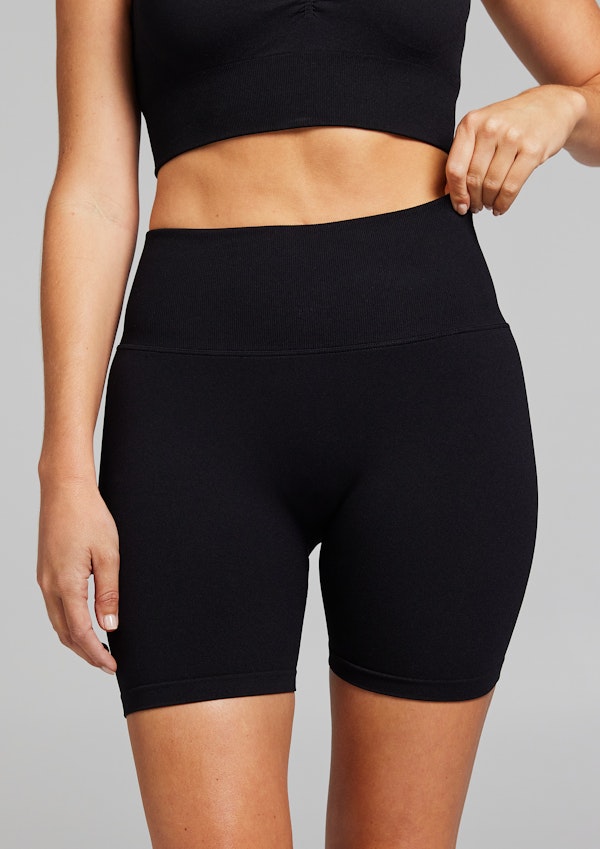 Booty Booster Scrunch Bum Mid Thigh Bike Shorts