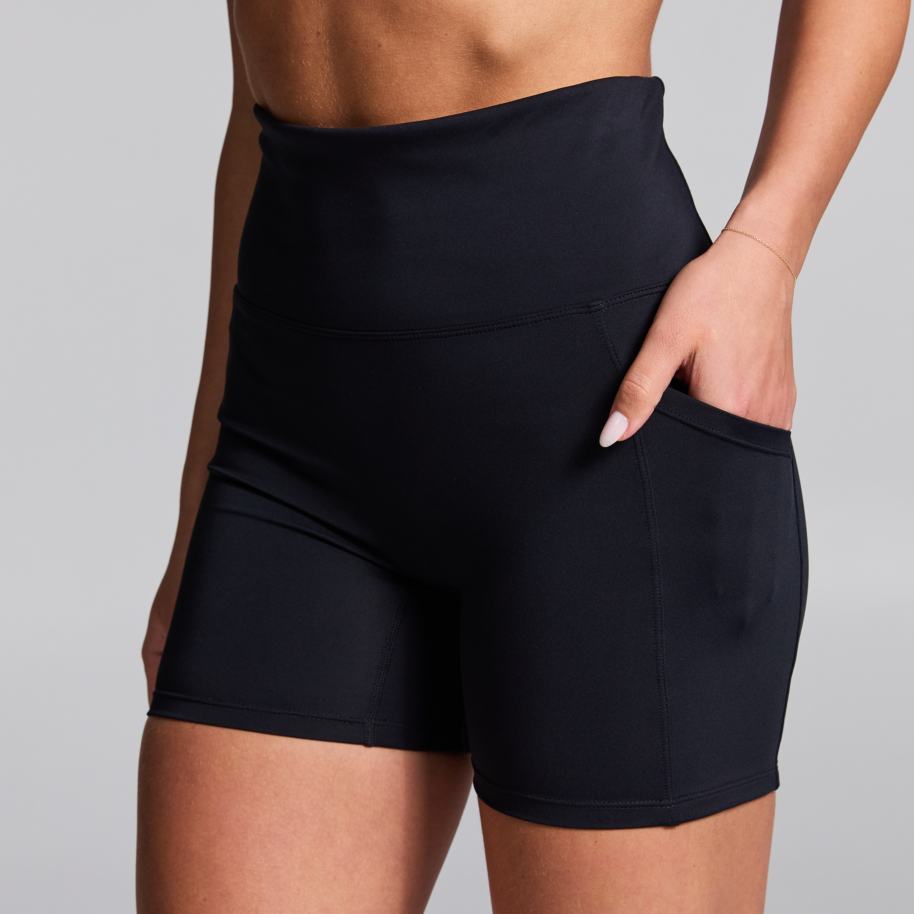 No Front Seam Mid Thigh Bike Shorts