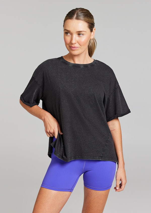 Split Hem Logo Boyfriend Tee