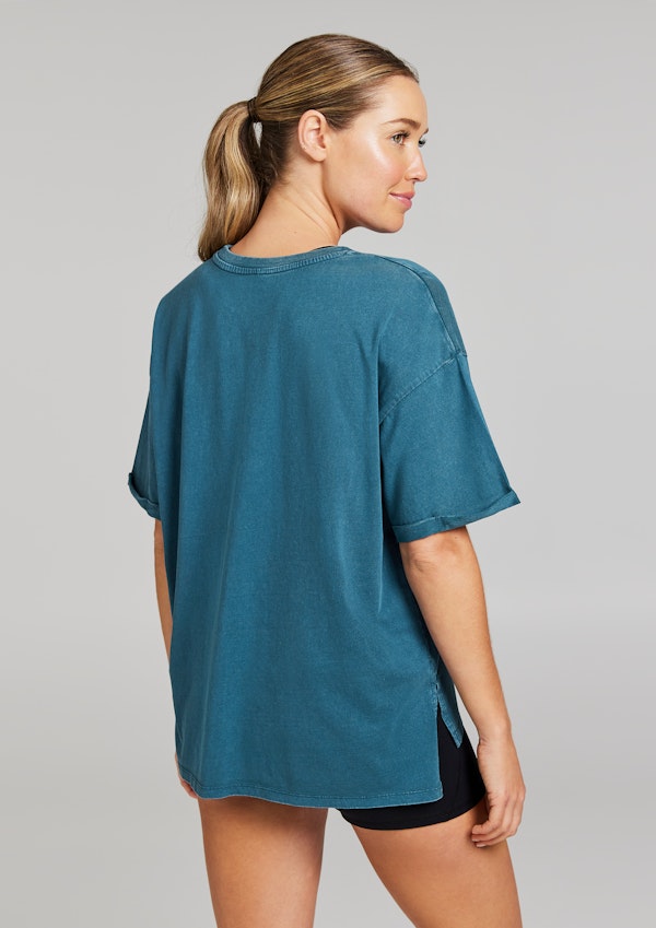 Split Hem Logo Boyfriend Tee