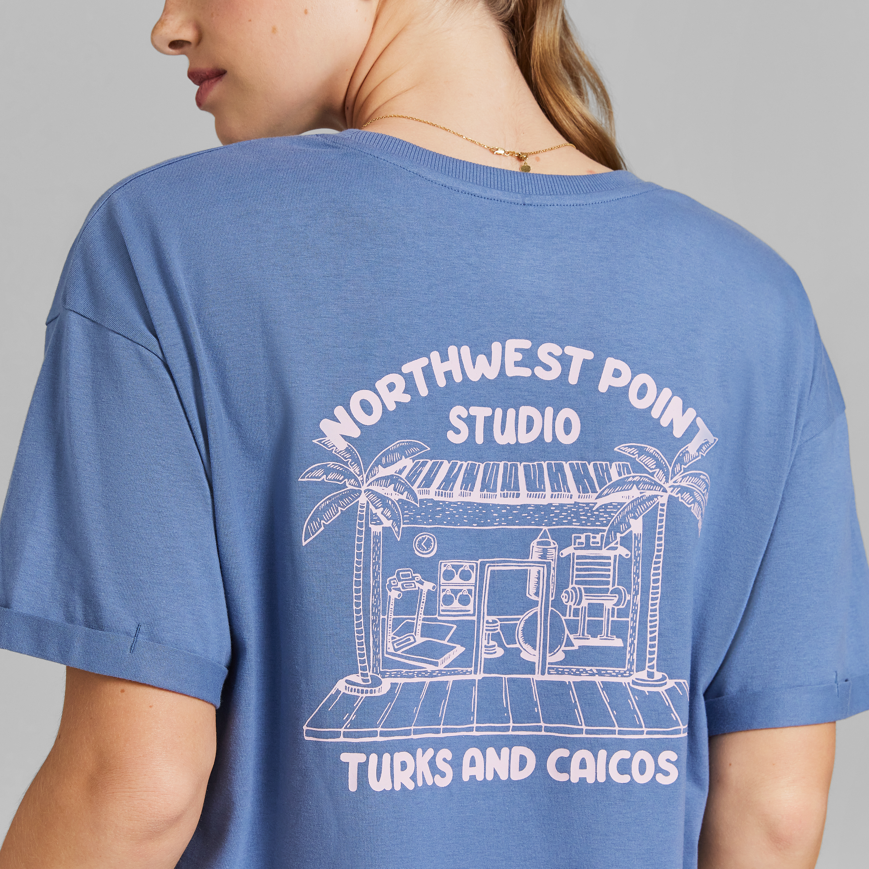 Split Hem Logo Boyfriend Tee