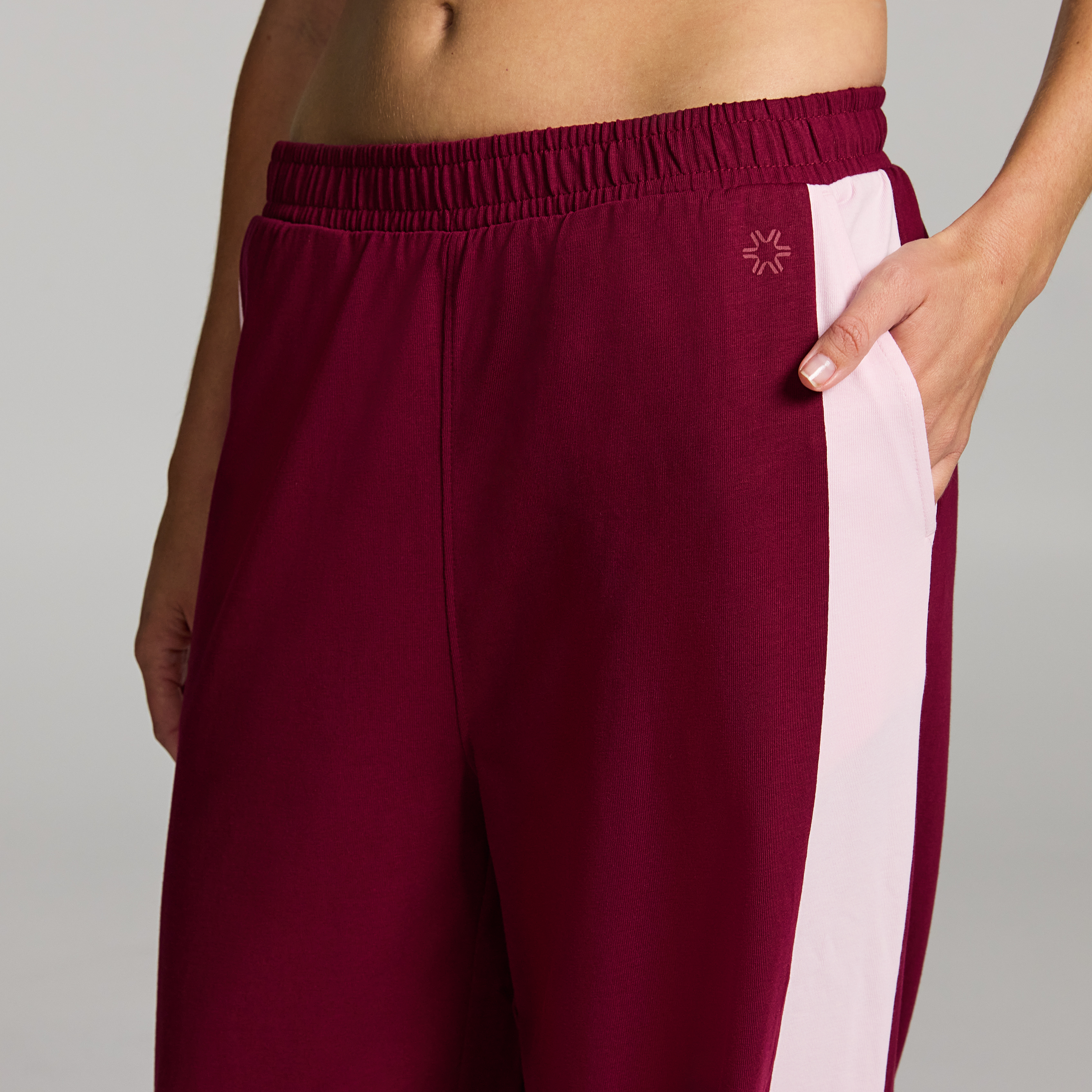 Jersey Stripe Side Pants