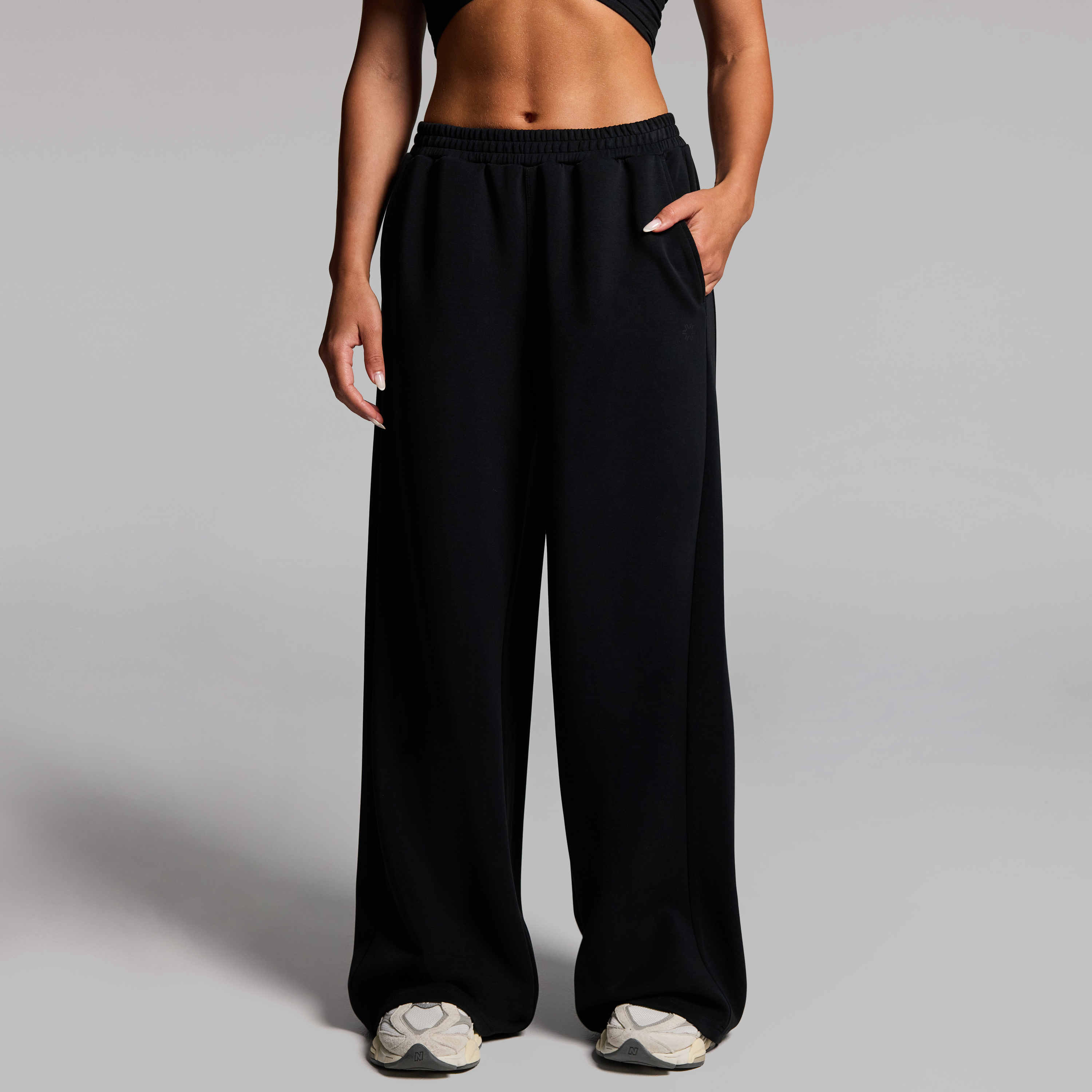 Travel Rib Wide Leg Pants