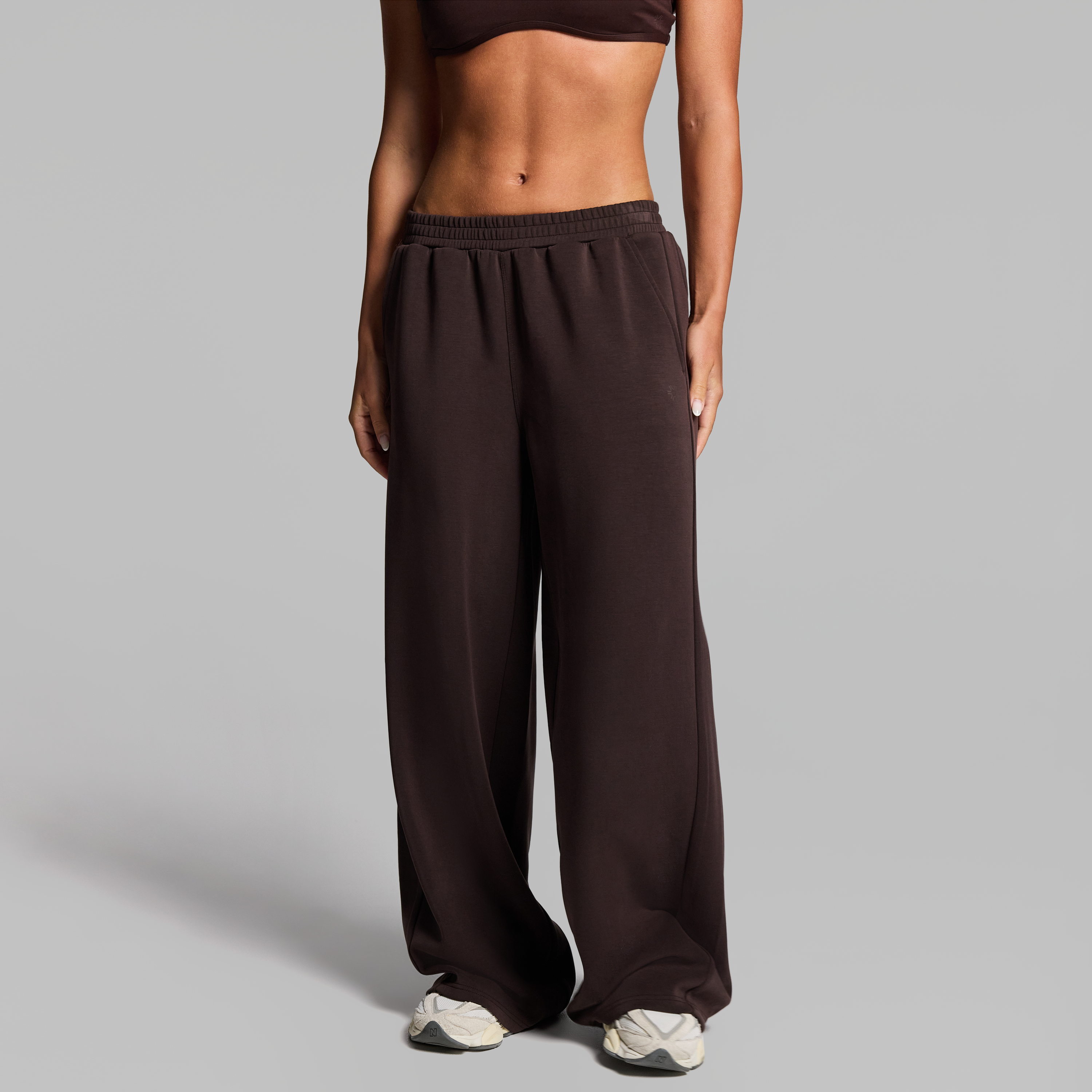 Travel Rib Wide Leg Pants