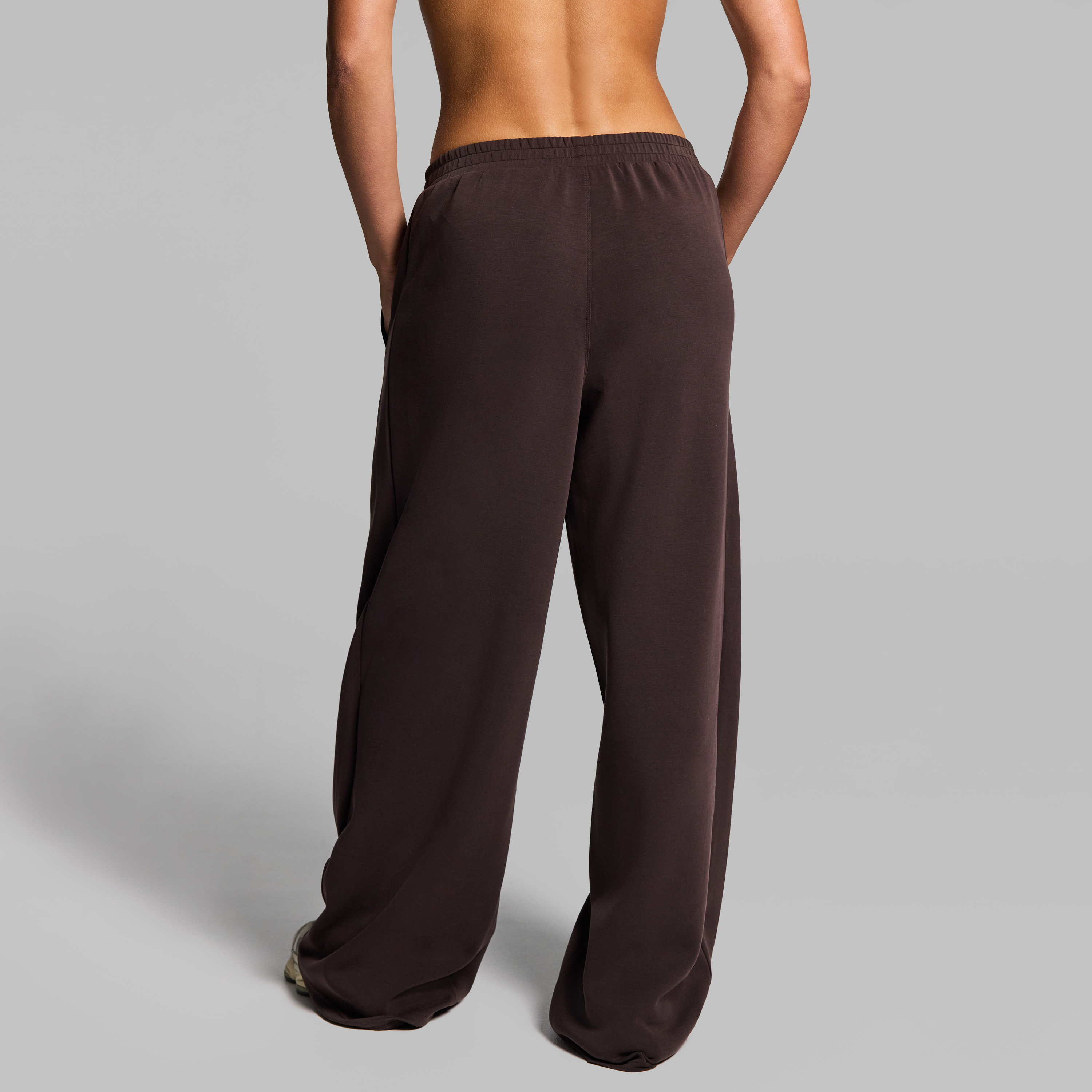 Travel Rib Wide Leg Pants