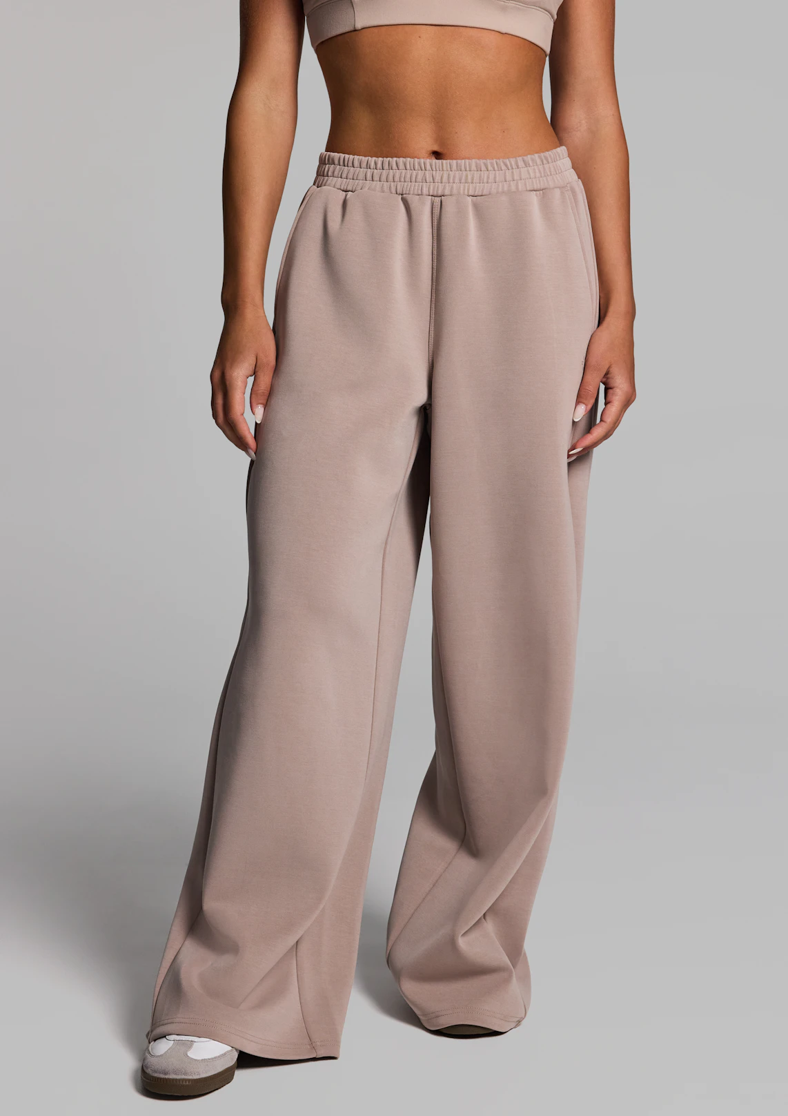 Travel Rib Wide Leg Pants