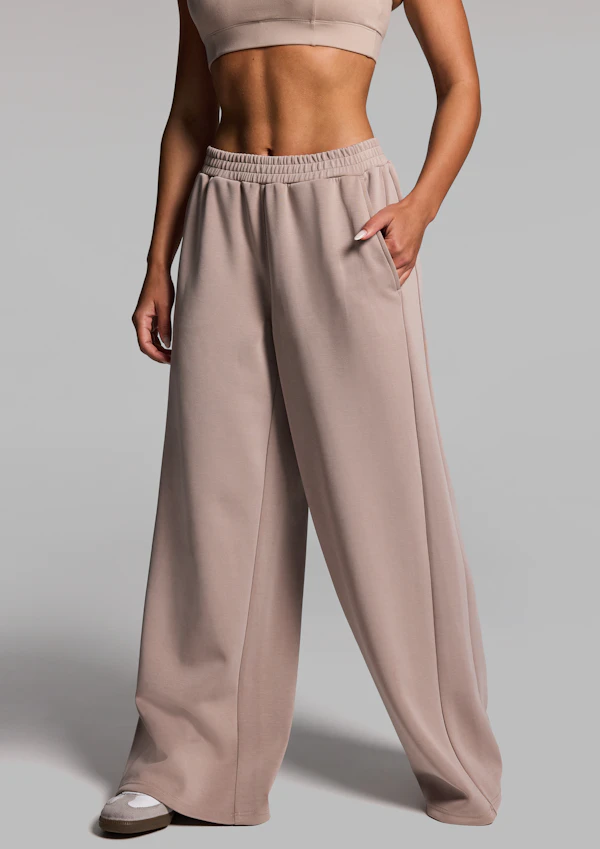 Travel Rib Wide Leg Pants