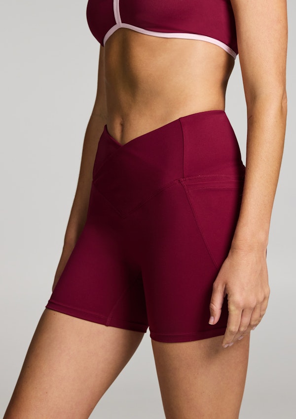 Cross Front Mid Thigh Bike Shorts