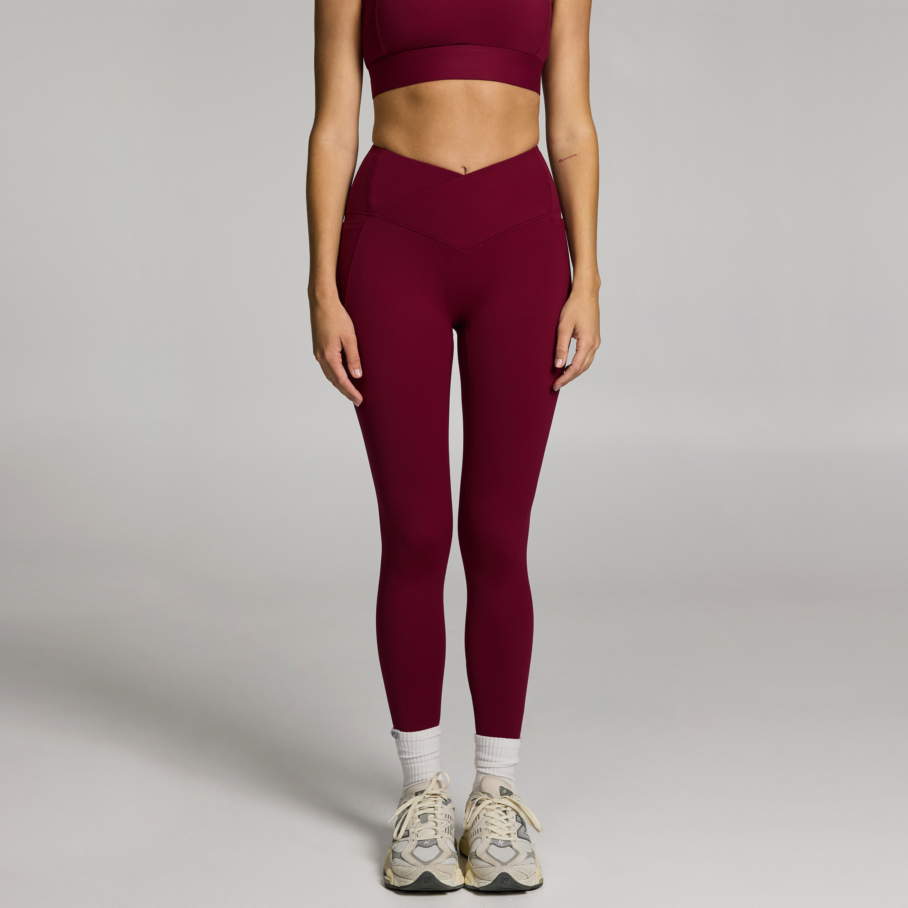 Cross Front Pocket Full Length Tights