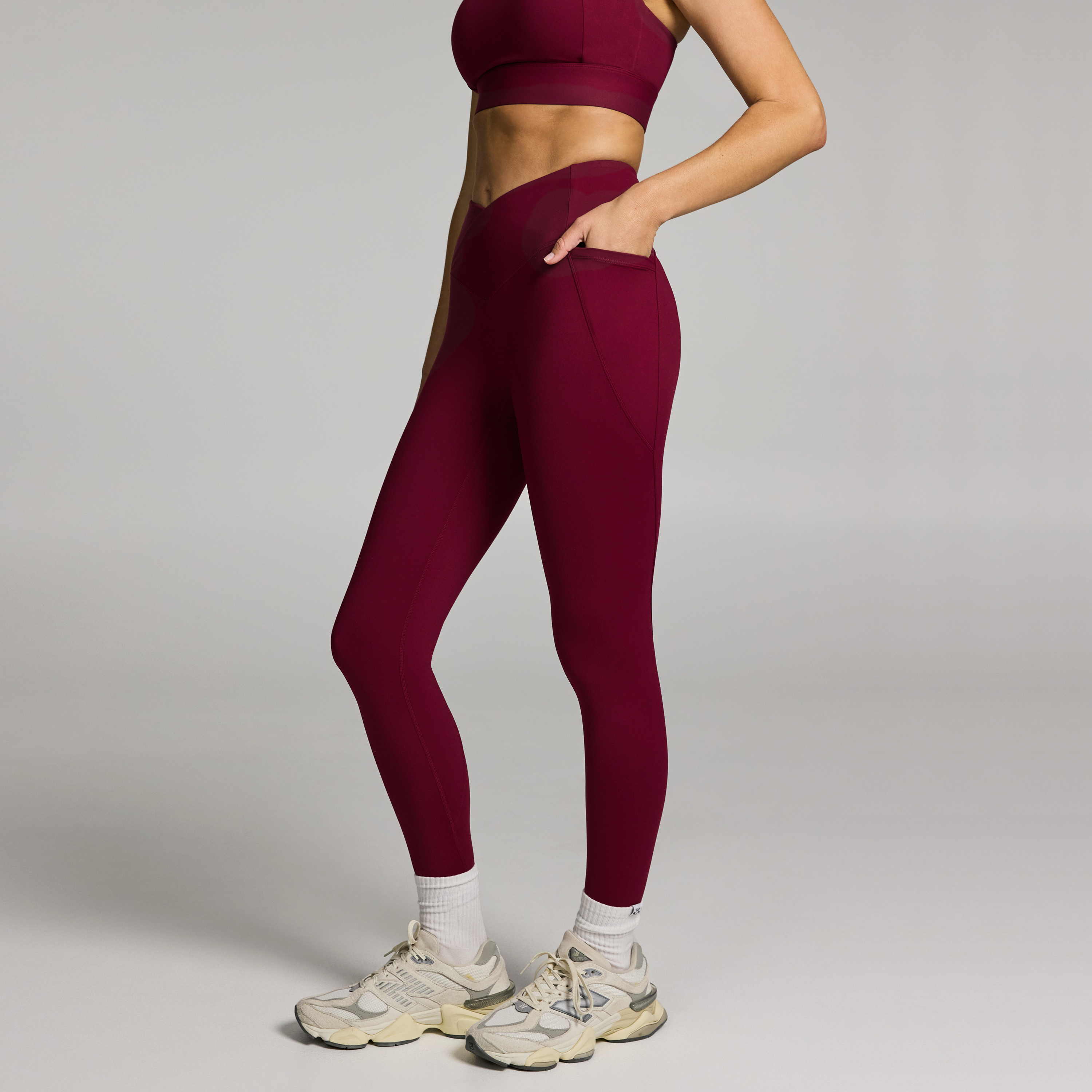 Cross Front Pocket Full Length Tights