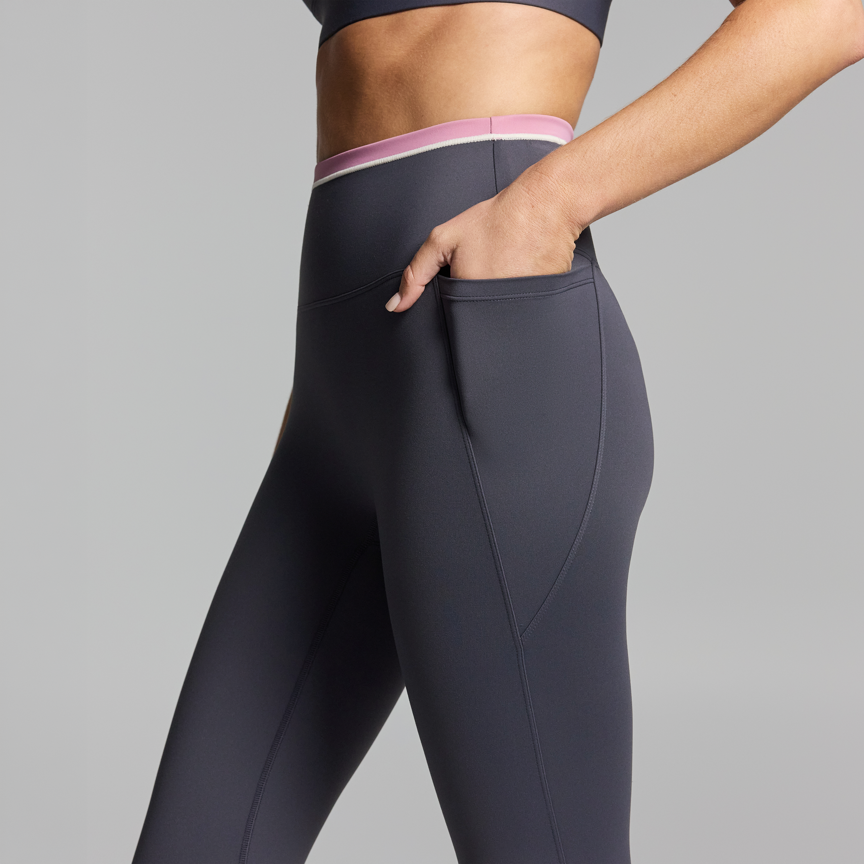 Blocked Pocket Ankle Grazer Tights