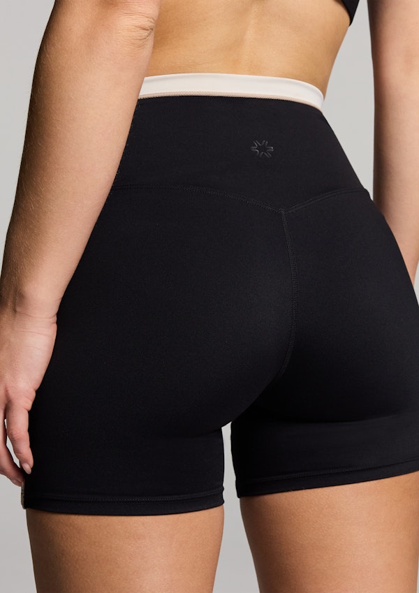 Blocked Mid Thigh Bike Shorts
