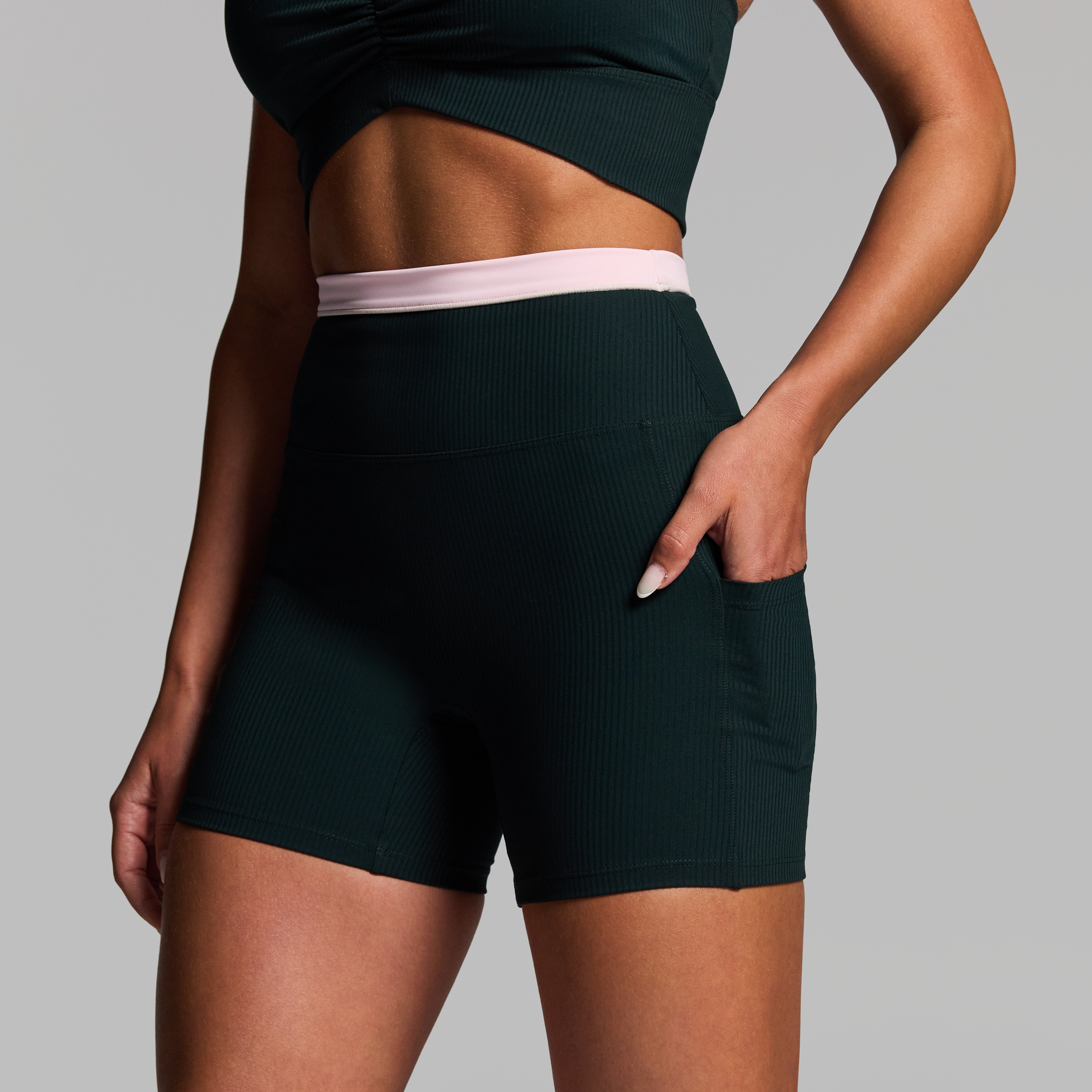 Rib Luxesoft Pocket Mid Thigh Bike Shorts