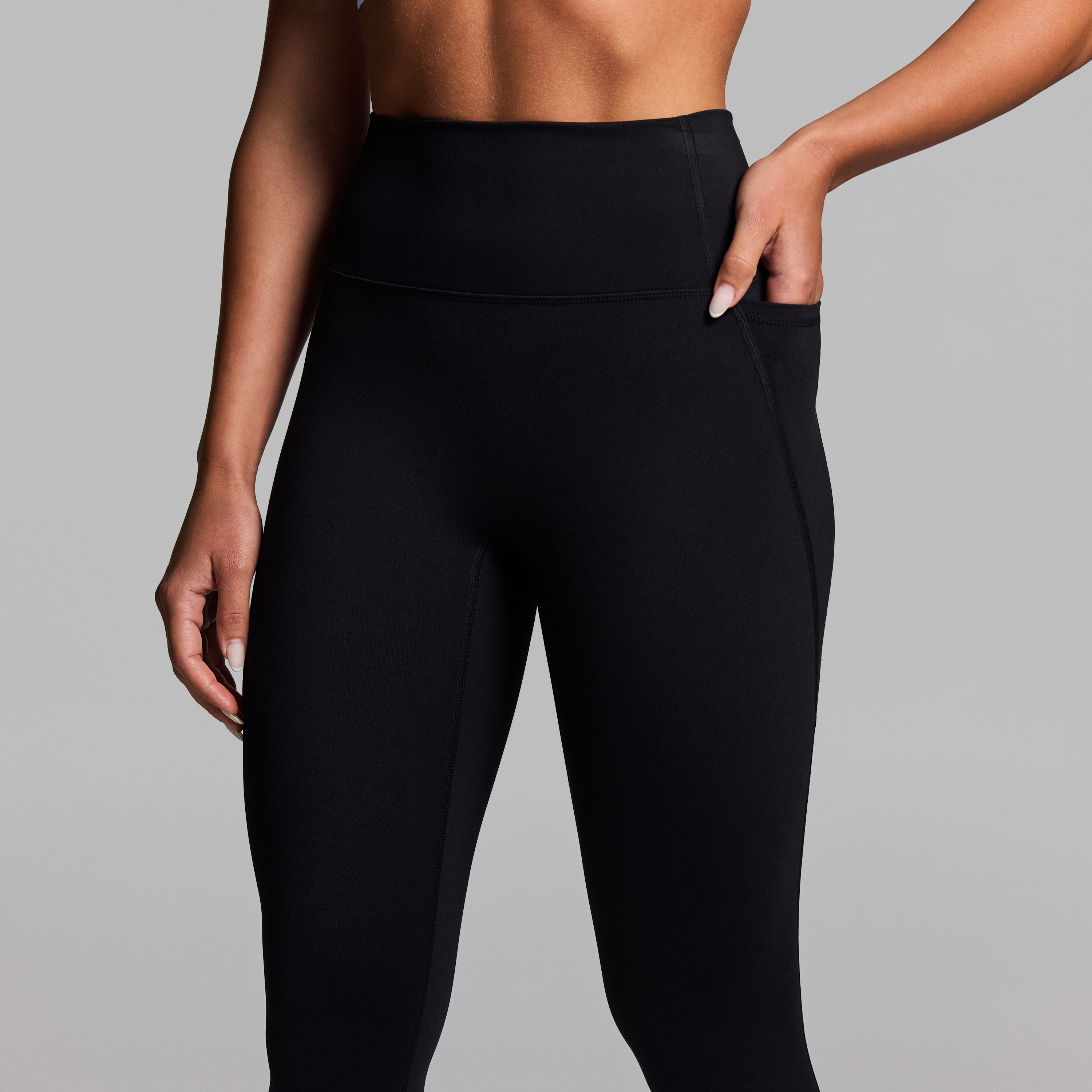 No Front Seam Pocket Ankle Grazer Tights